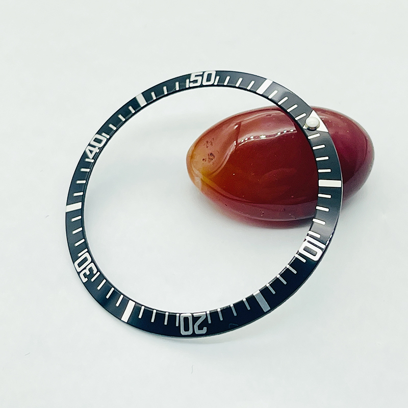 36.5mm Curved Aluminum Watch b - Reel Case avaliação e preço
